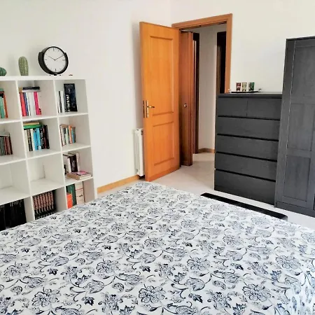 Apartman Bougainvillea - Ospedale Policlinico Monserrato